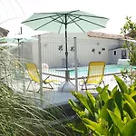 Dom wakacyjny Acacia Cherbonnieres (Charente-Maritime)