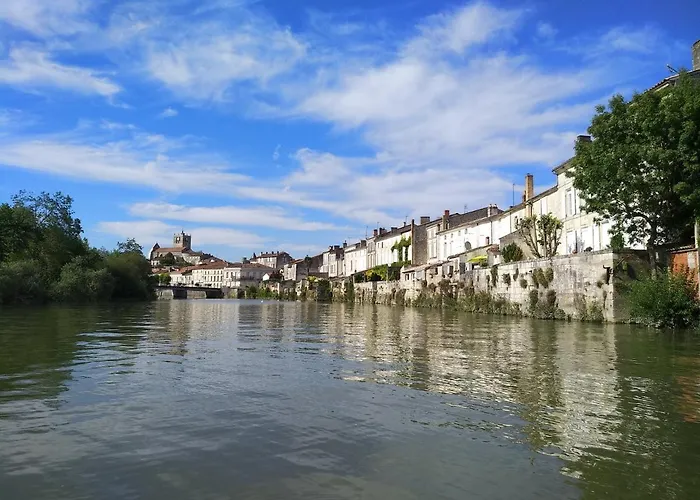 Acacia Casa vacanze Cherbonnieres (Charente-Maritime)